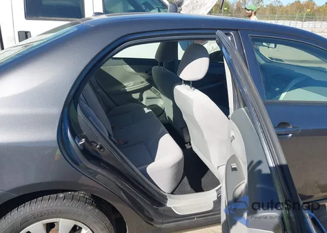 2010 Toyota Corolla Le from USA, damaged, VIN JTDBU4EE9AJ077146